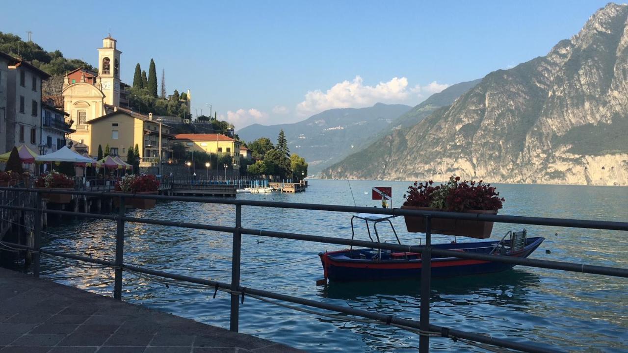 Villa Mirella: Casa Vista Lago Con Piscina Riva di Solto Exteriér fotografie
